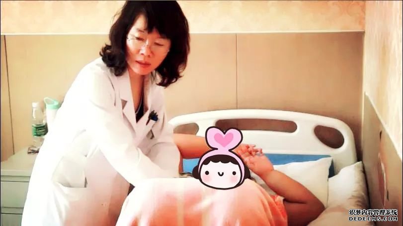 12��Ů��244���ʹ10����ԭ�����ѳ����׵�Ťת