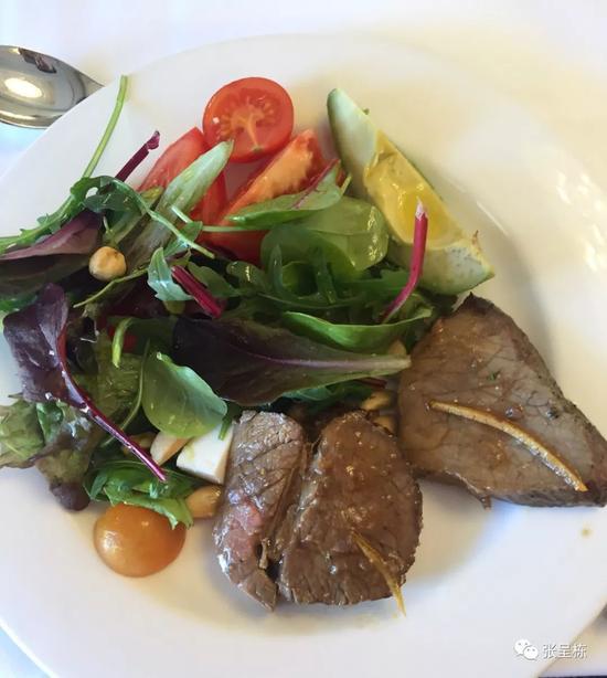 张呈栋介绍西班牙冬训饮食篇之:一日三餐食谱