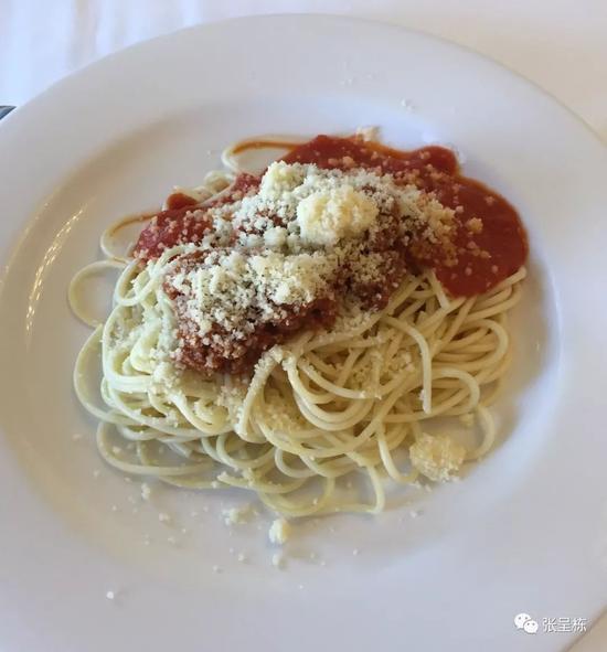 张呈栋介绍西班牙冬训饮食篇之:一日三餐食谱