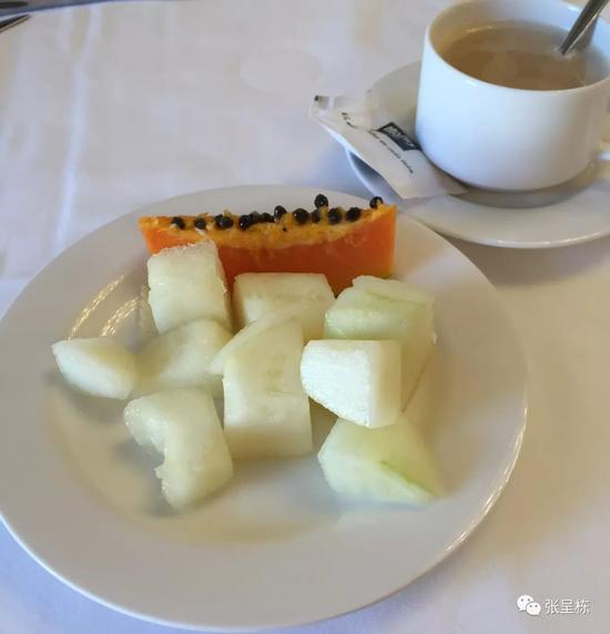 张呈栋介绍西班牙冬训饮食篇之:一日三餐食谱